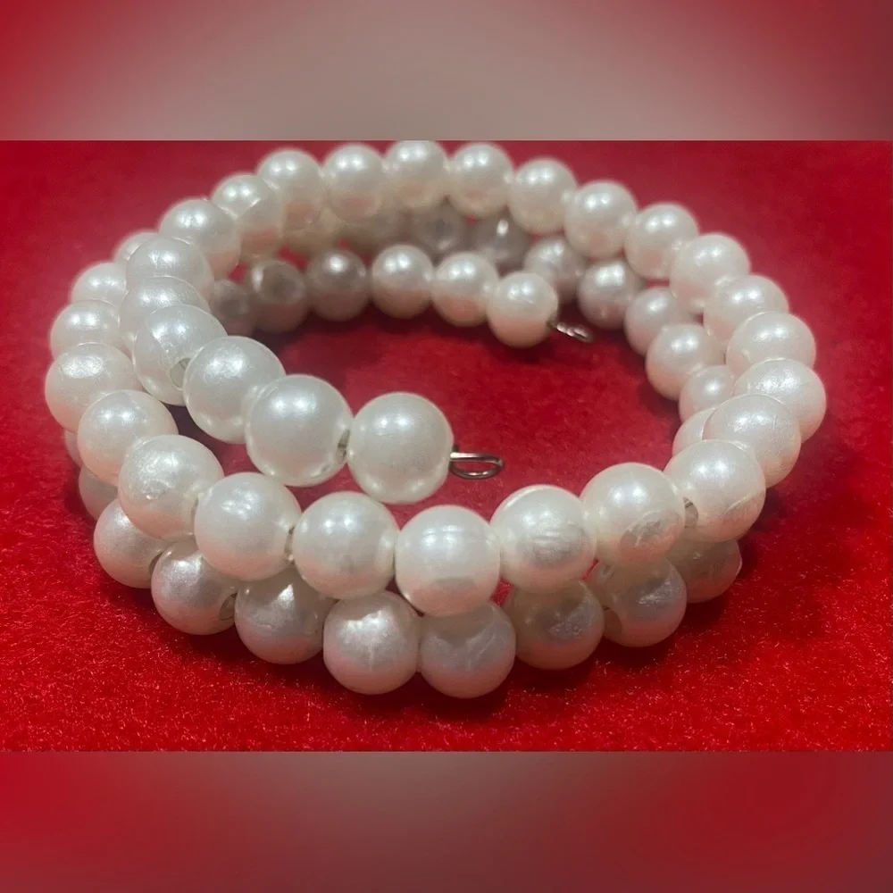 Bracelet Faux Pearls Strung Together And Coiled Vintage